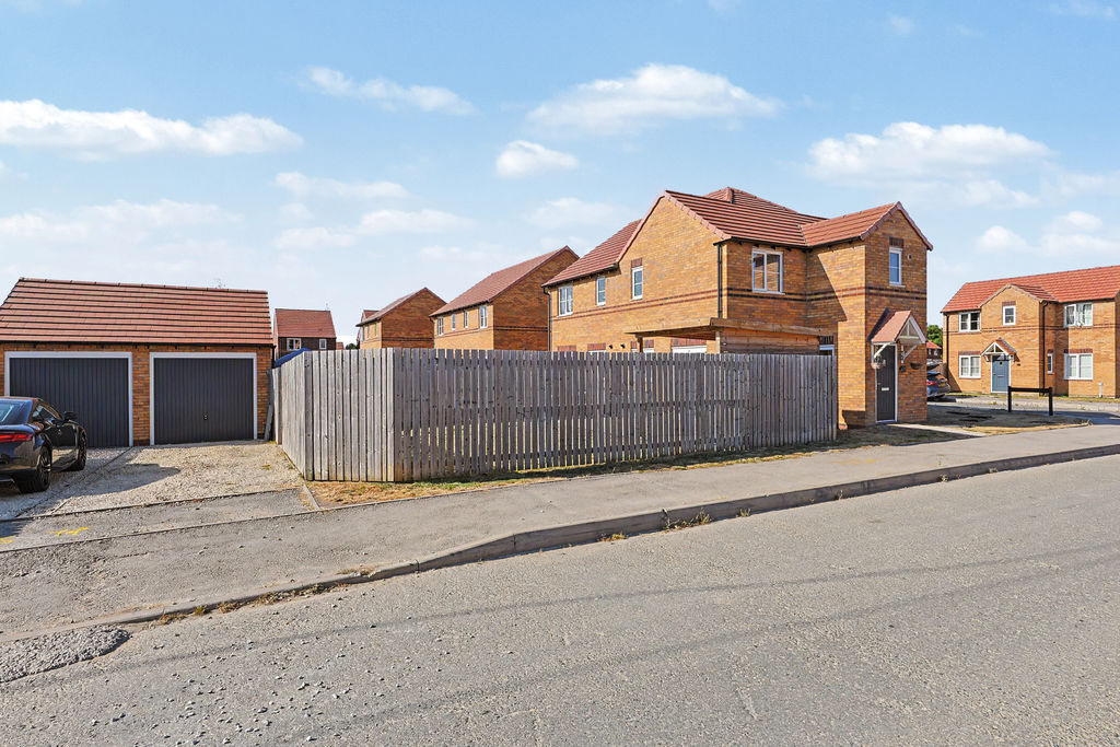 Swan Street Poolsbrook